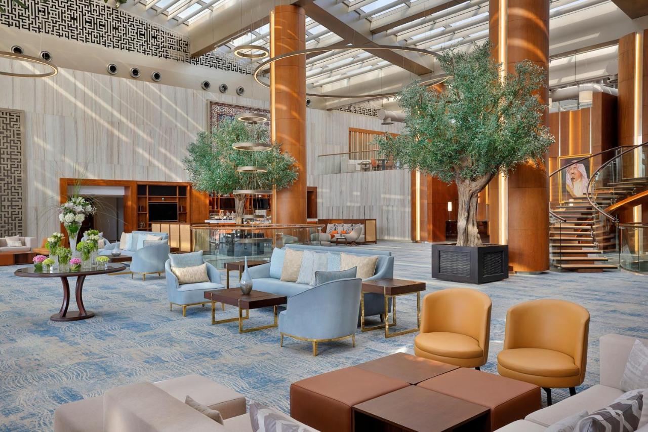 Jeddah Marriott Hotel Madinah Road Buitenkant foto Lobby