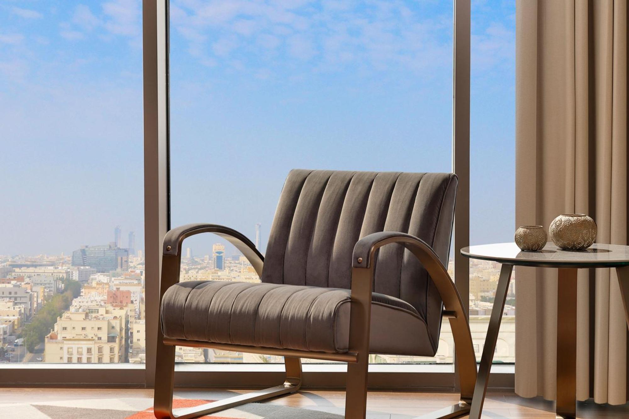 Jeddah Marriott Hotel Madinah Road Buitenkant foto The 3D rendering of the interior of the apartment