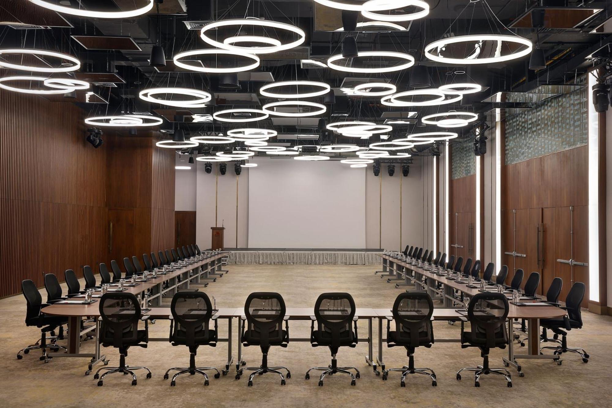 Jeddah Marriott Hotel Madinah Road Buitenkant foto The conference room